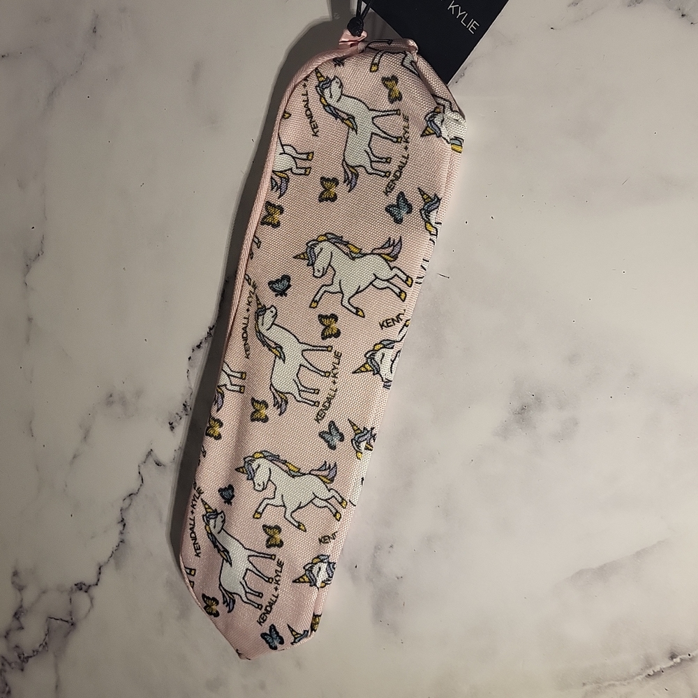 Kendall+Kylie Unicorn Makeup Bag